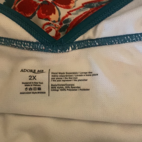 Sexy swim suit - Picture 4 of 5